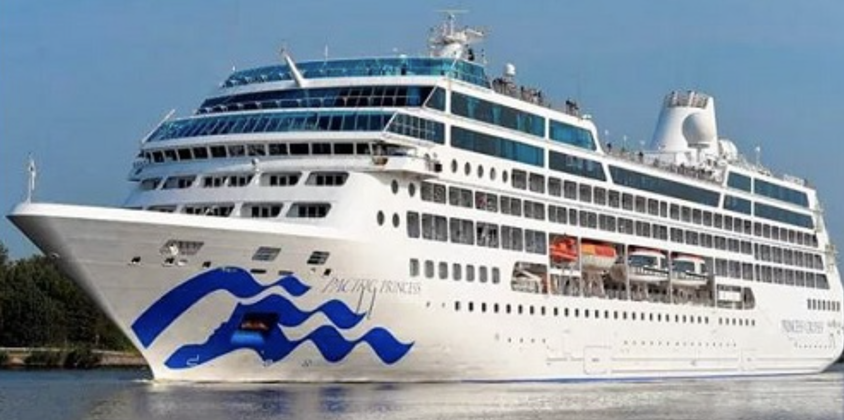 is the pacific princess cruise ship still in service